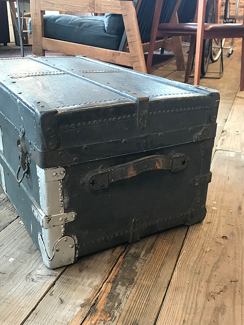 送料無料≪SVG≫【 アンティークトランクケース / アメリカン・USED