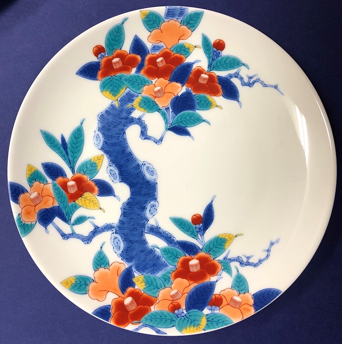 後期 色鍋島 椿文高台皿 櫛歯文高台 七宝結び文 桐箱付 幕末期