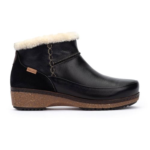 Pikolinos Women's Granada 8827C1 Black