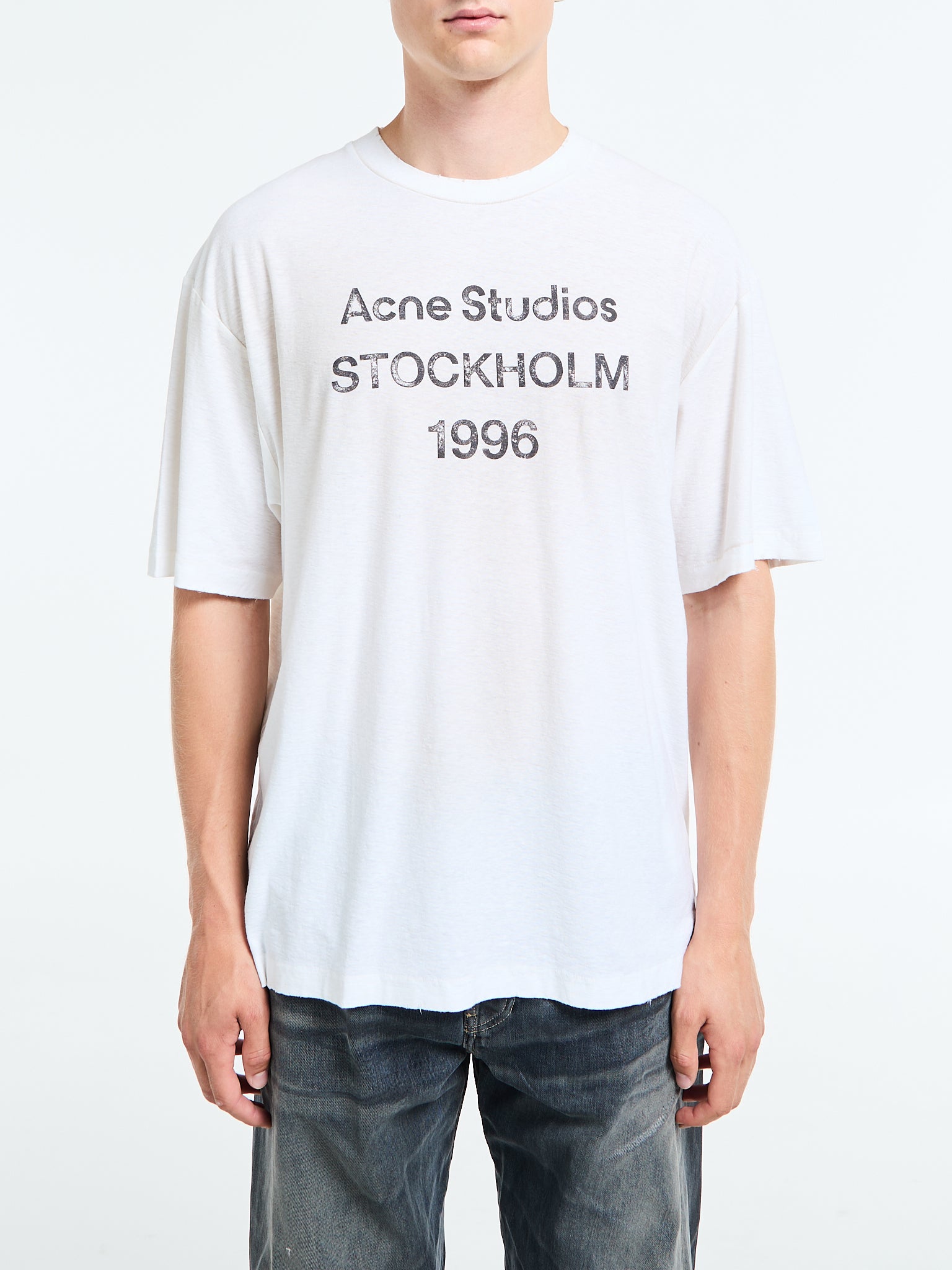 Acne Studios - Relaxed Fit Logo T-Shirt in Dusty White – Stoy