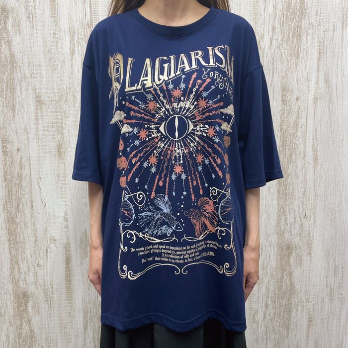 商品詳細ページ | ヨルシカ official store | 盗作再演 TシャツA