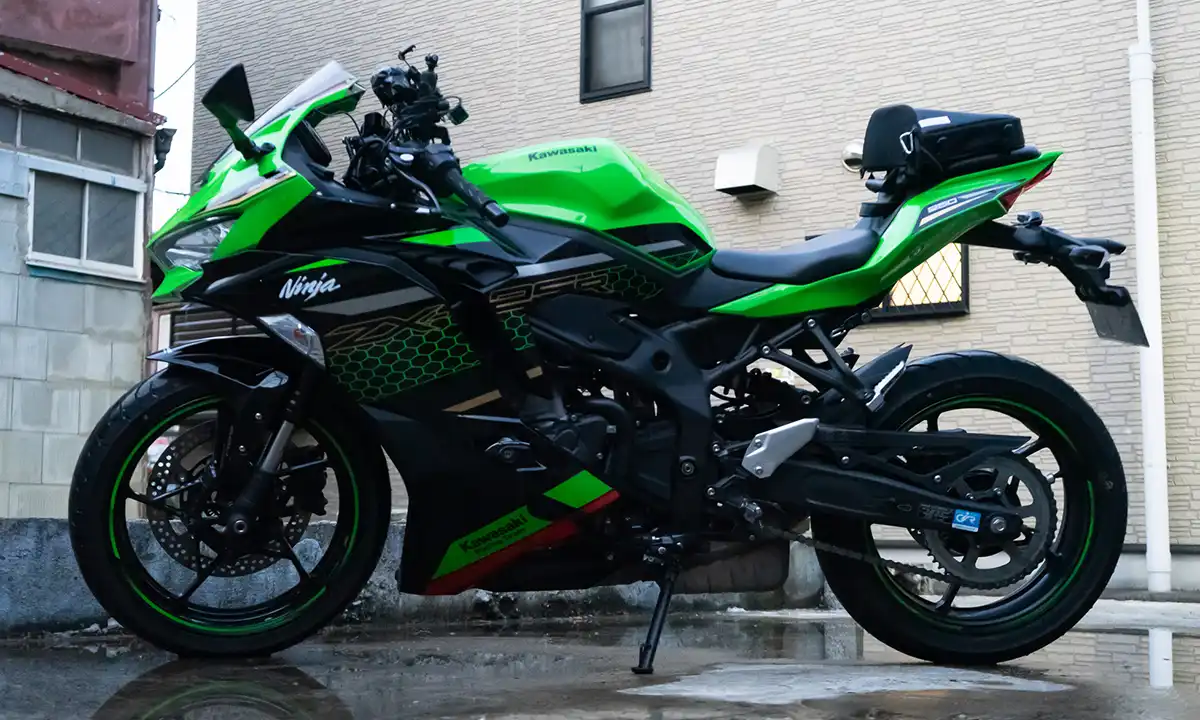 東京都江東区の豊洲でNinja ZX-25Rをレンタルする | Motobase(モトベース)