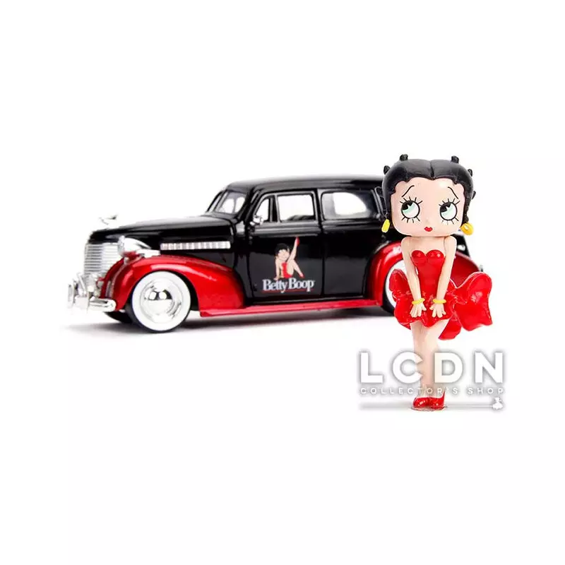 Betty Boop 1939 Chevrolet Master Deluxe with Betty Boop Figure 1