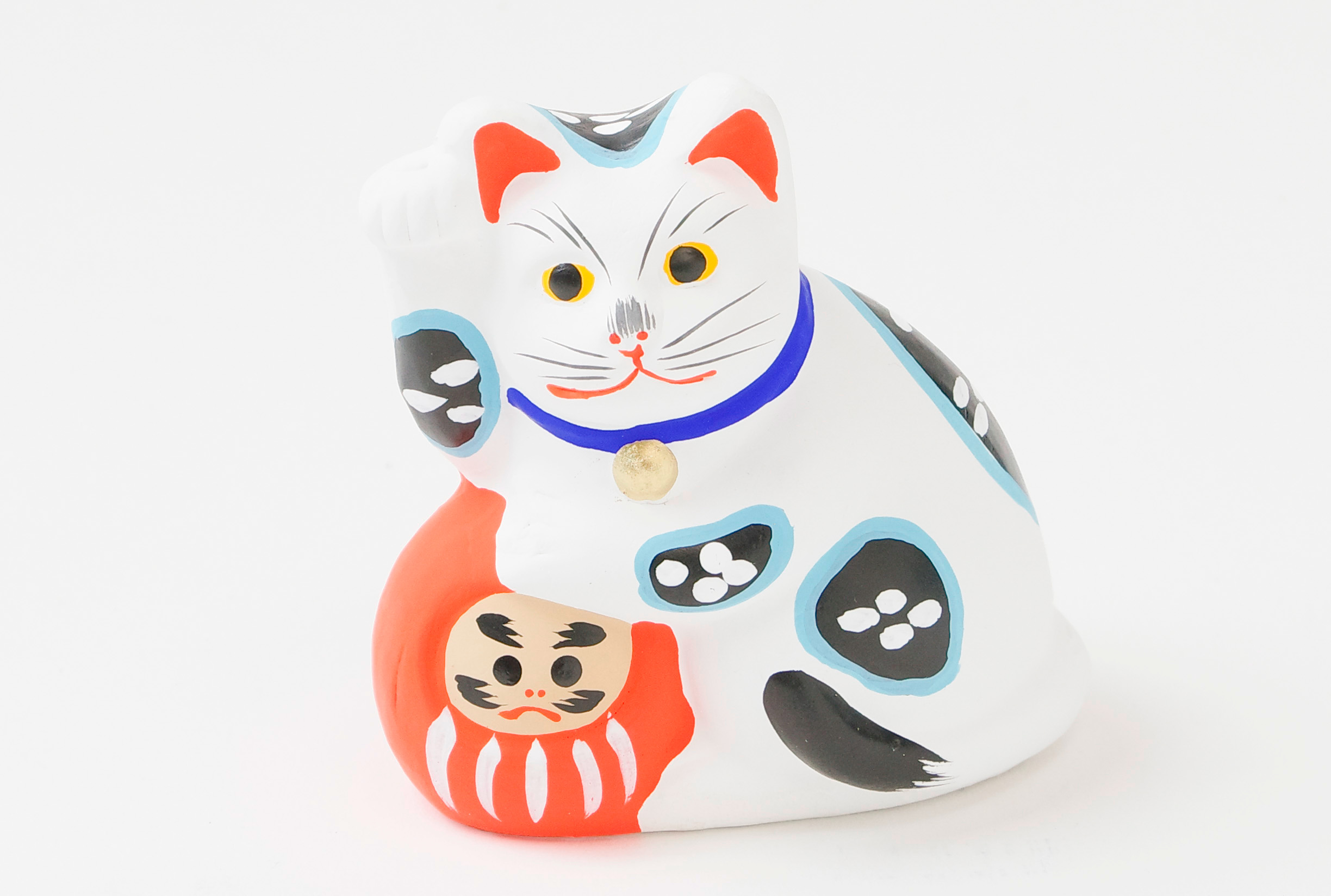 2024年「猫の日」に！カワイすぎて福も招いてくれる「猫の縁起物」7選