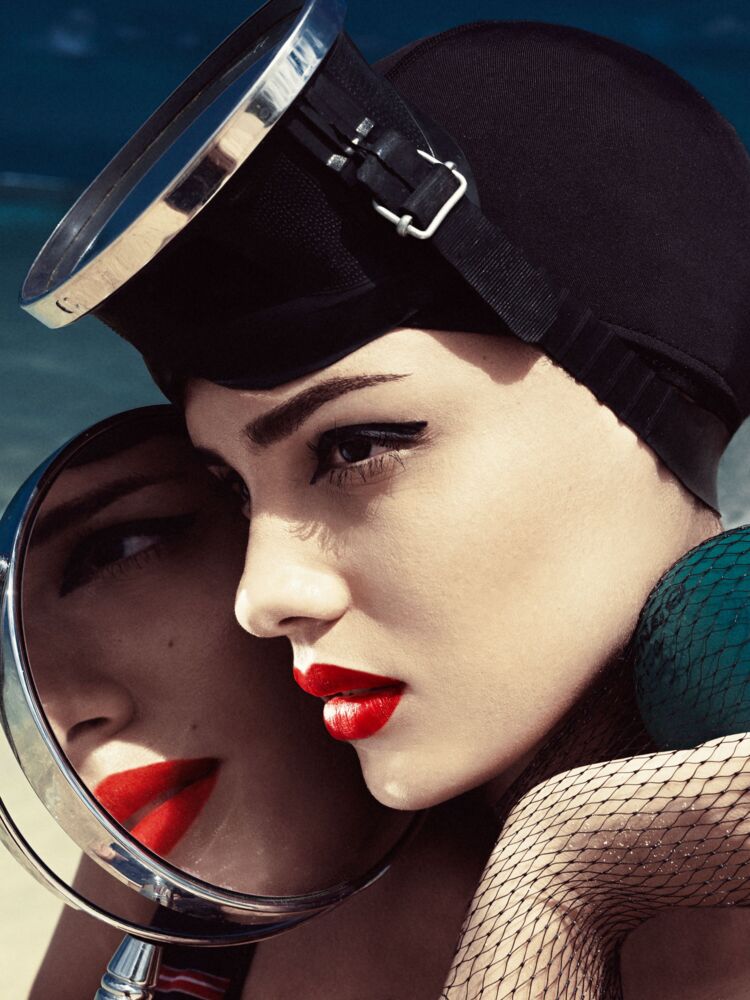 YELLOWKORNER No.122フォトアート ELENA IV-SKAYA Art photographs