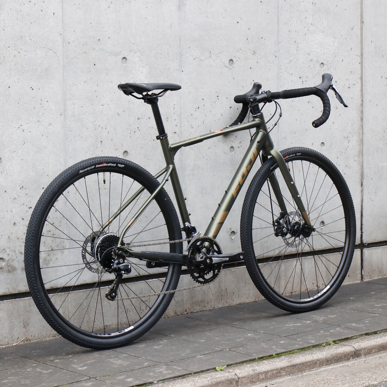 FUJI JARI1.7 グラベル ロードバイク 注文 FUJI JARI1.7 2024年モデル