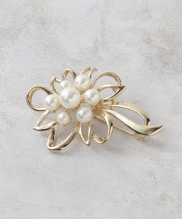 メタルフラワー×フェイクパールブローチ（ブローチ/コサージュ