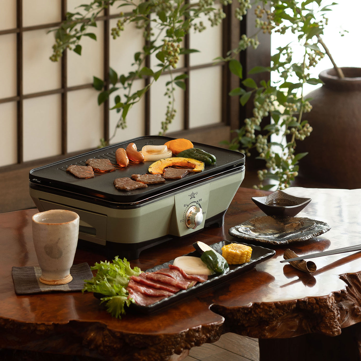 Aladdin、平面ホットプレートが使える「グラファイト マジックグリラー