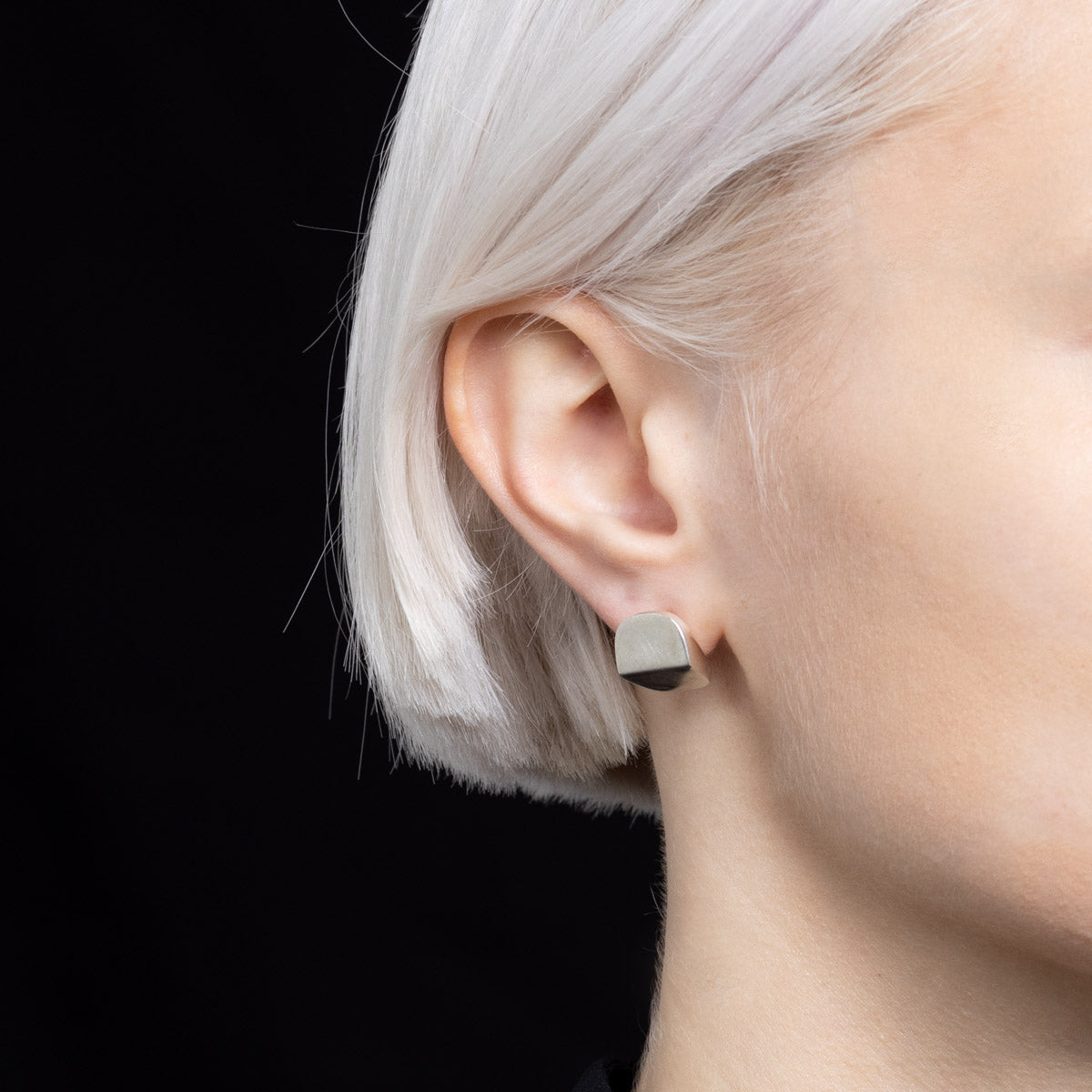 EQUINOX - ピラミッド ピアス