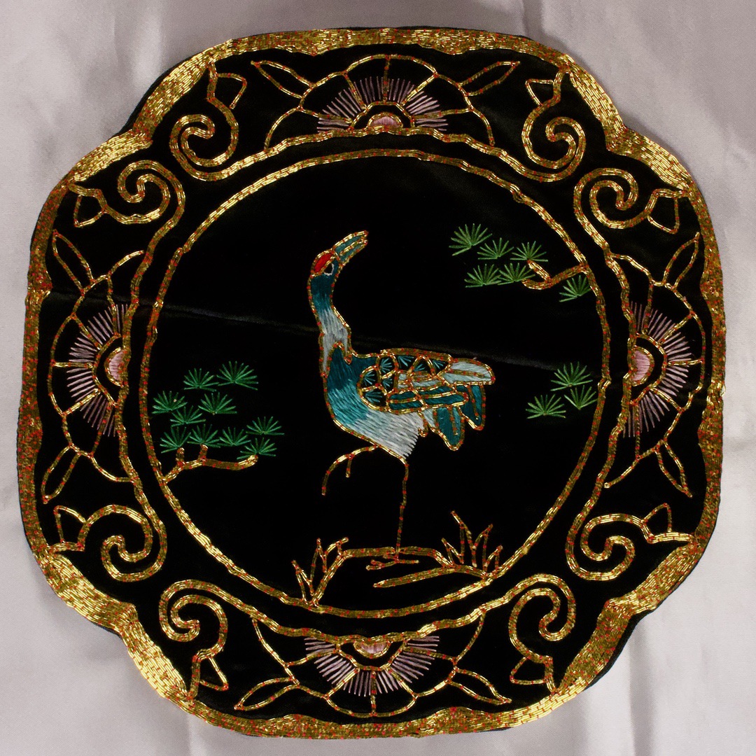 骨董品 鼈甲アンティーク小物入れ 花・四隅葉 骨董品 鼈甲アンティーク