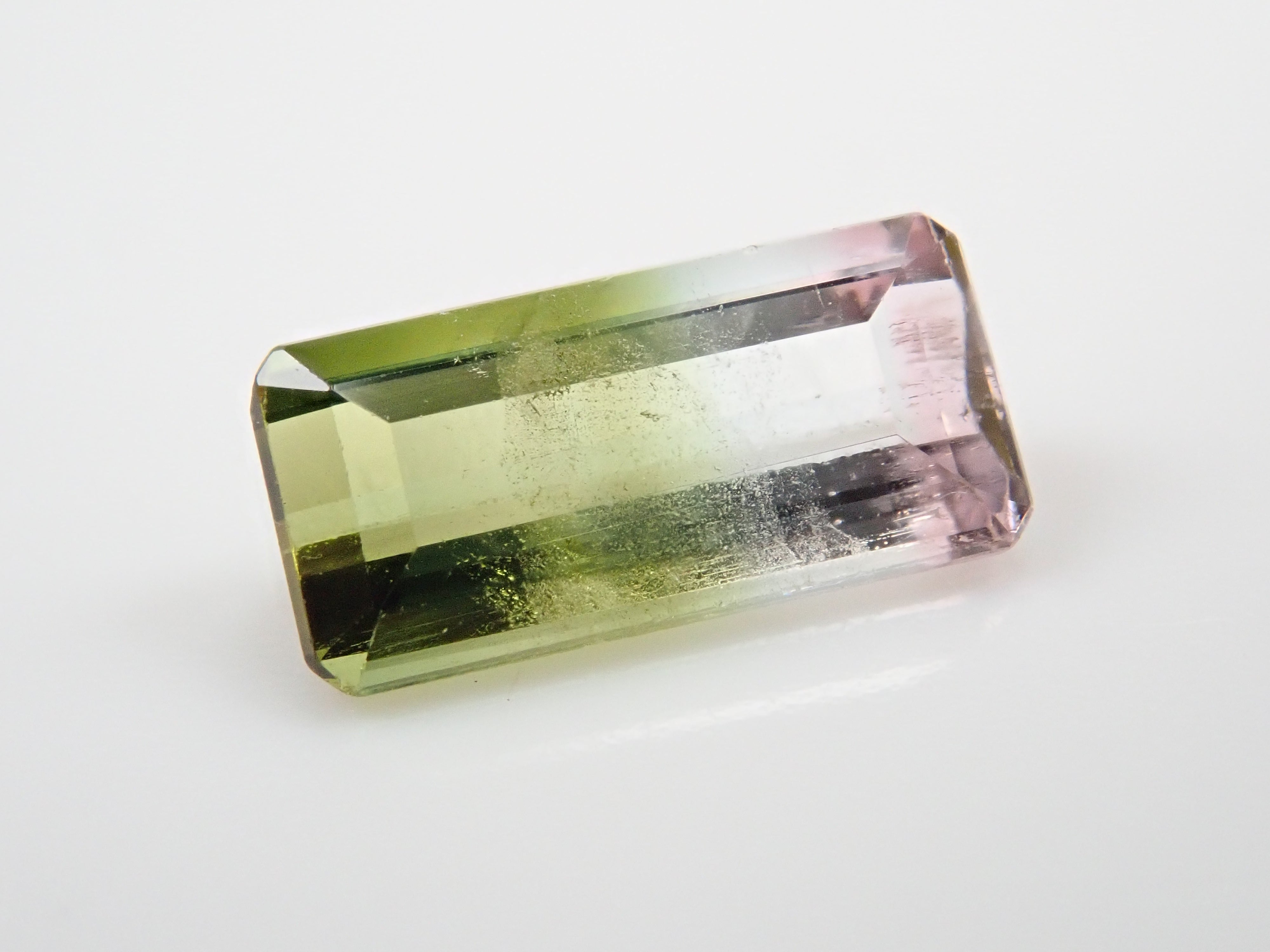 ブラジル産バイカラートルマリン 0.707ctルース