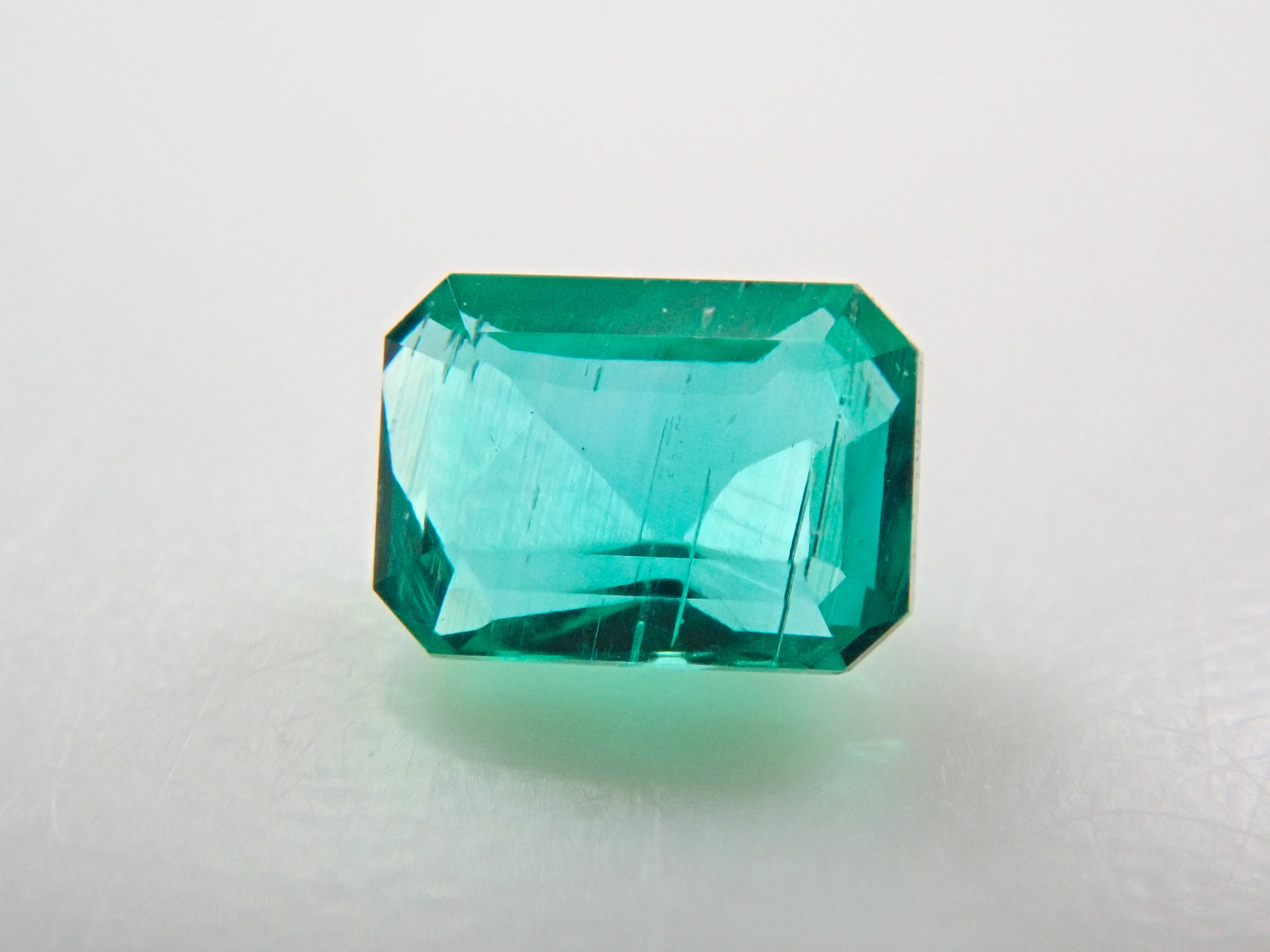 エメラルド。アクアマリン。黄トルマリン。スペサルティンガーネット4