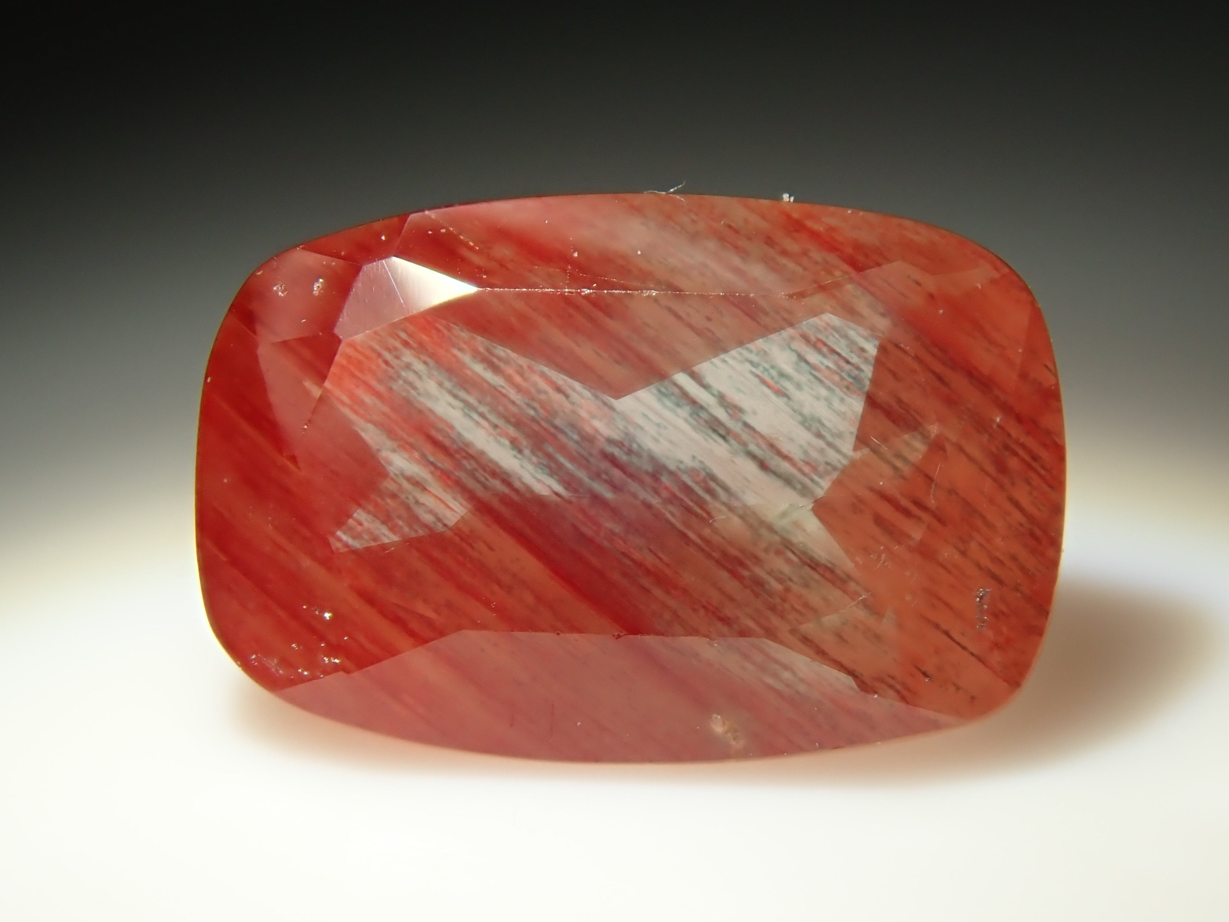 中国/内モンゴル自治区/固陽県】バイカラーアンデシン 中国