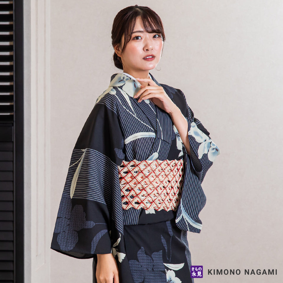 誉田屋源兵衛 芭蕉角繁半幅帯 – きもの永見公式通販 | オンラインショップ