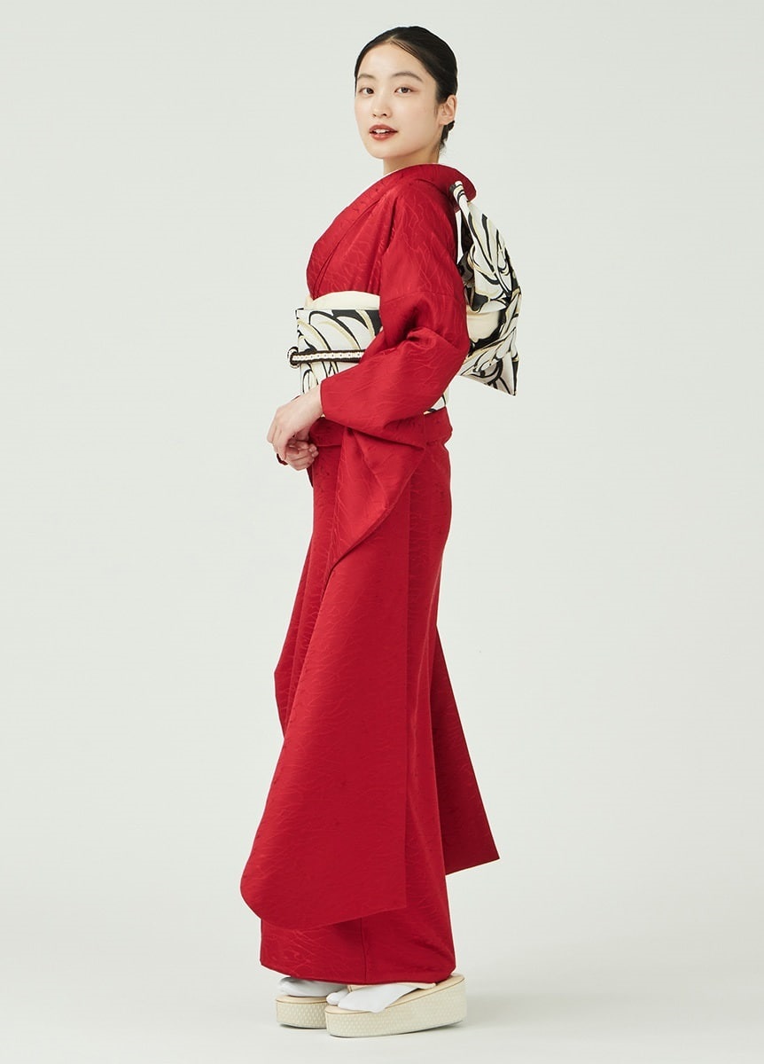 振袖 想い愛 -真紅-（ご予約受注品） | 振袖 | やまとオンラインストア