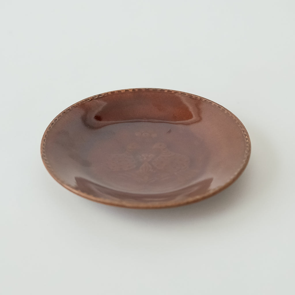 郡司製陶所 型打ち6寸皿 とり ｜くらすこと公式オンラインストア