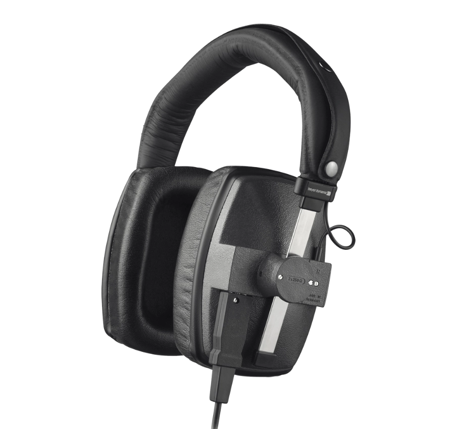 beyerdynamic DT 770 PRO 80Ω | 密閉型モニターヘッドホン