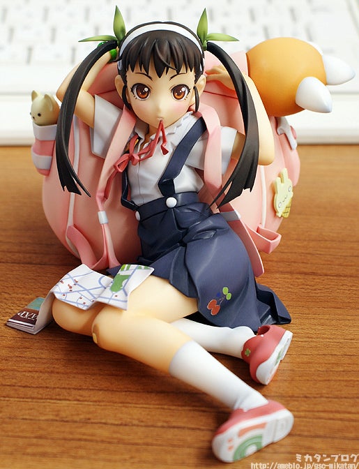 化物語 八九寺 真宵 (1⁄8スケール PVC塗装済み完成品)