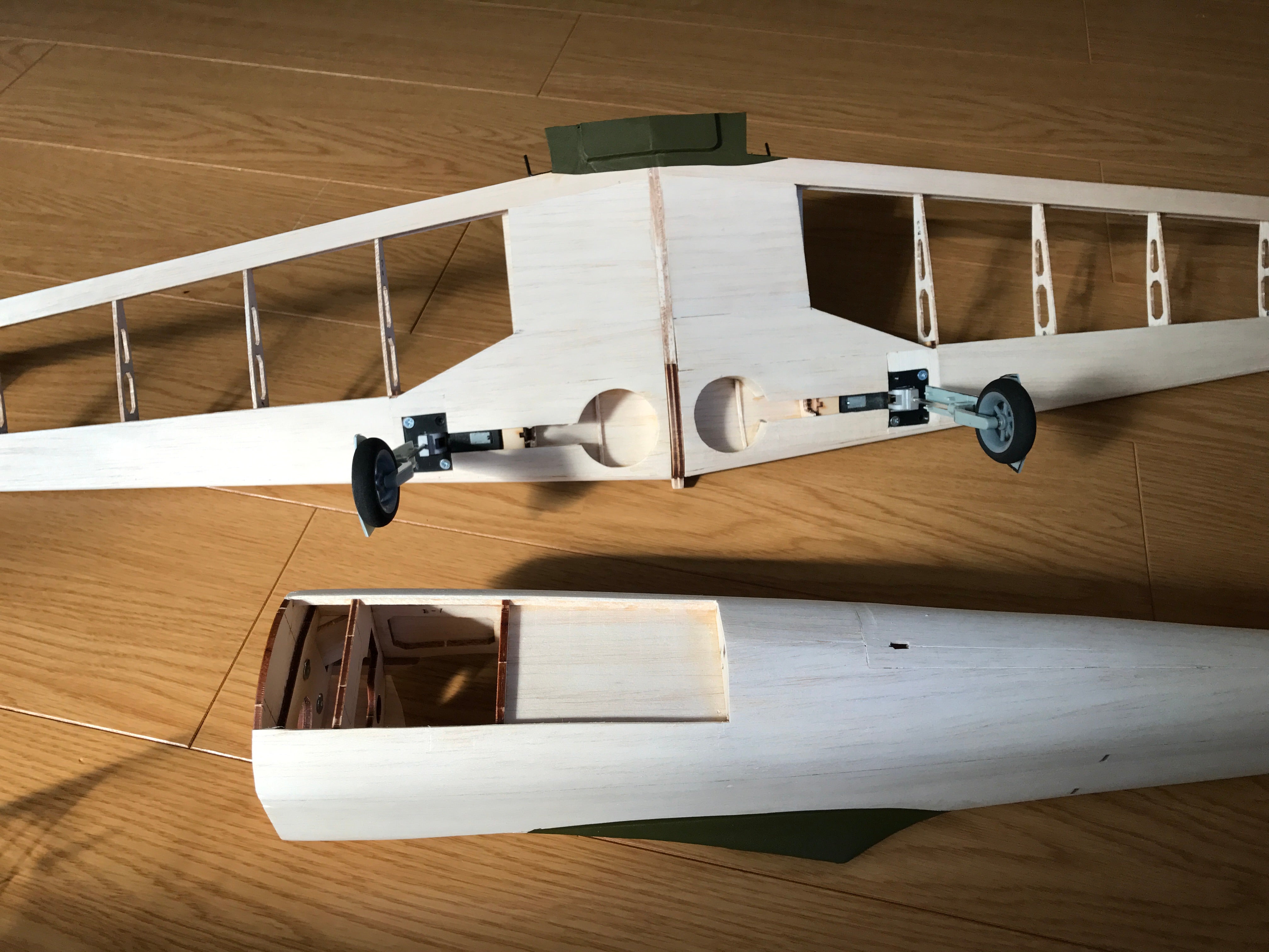 OK バルサキット零戦22型 製作⑬ | 飛ぶのか？そのラジコン飛行機！ 1/