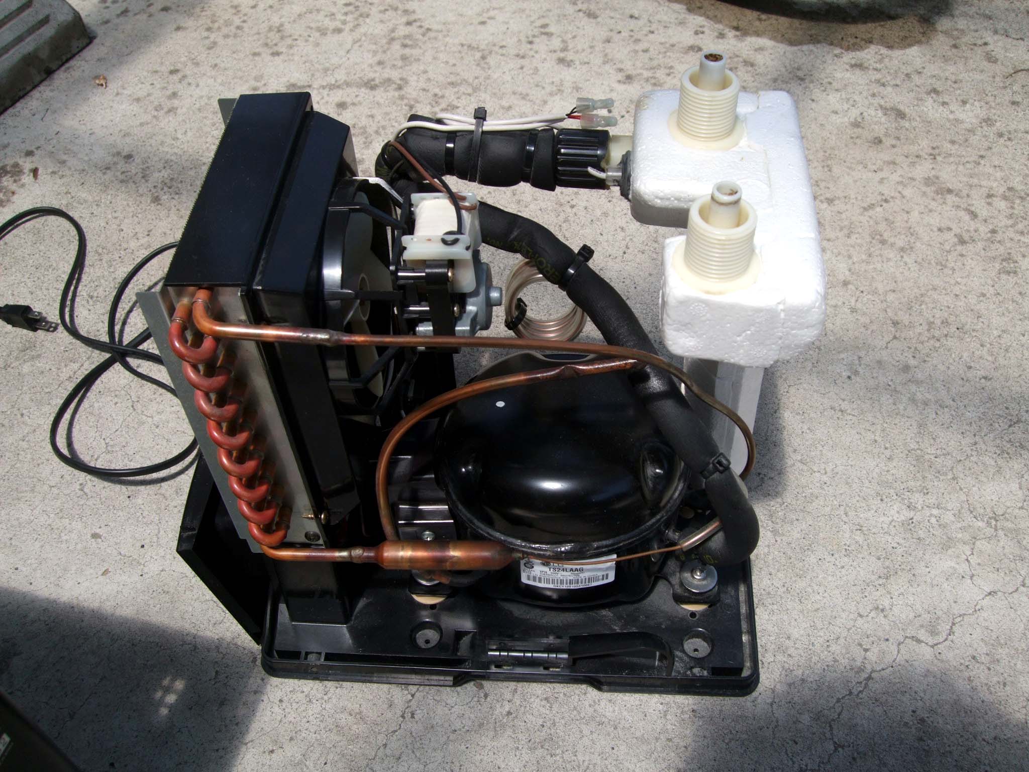 ゼンスイ クーラーZC200α. 水槽用クーラー が 壊れた 2回目 水温