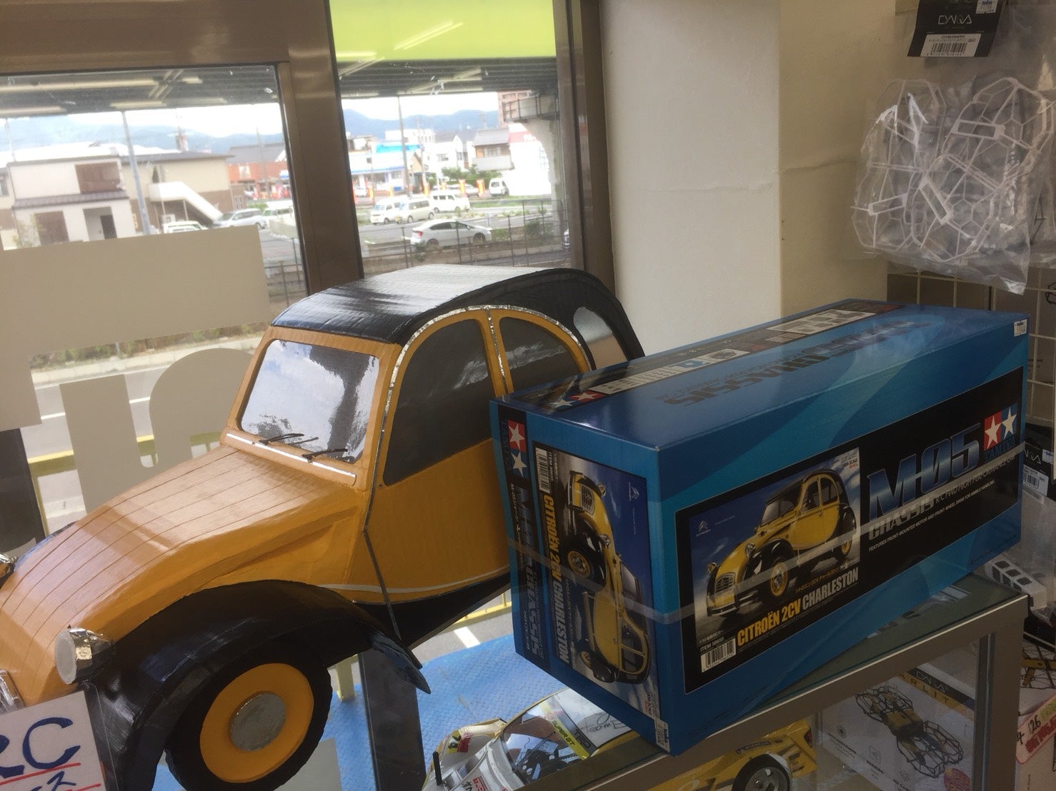 RC】あなたの心は奪われる！タミヤ シトロエン2CV M05シャーシキット