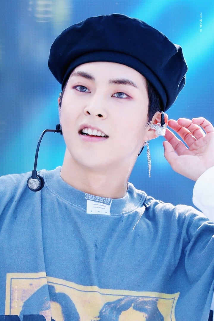 exo シウミンxiumin トレカメリシュオ公式cbx ステッカー