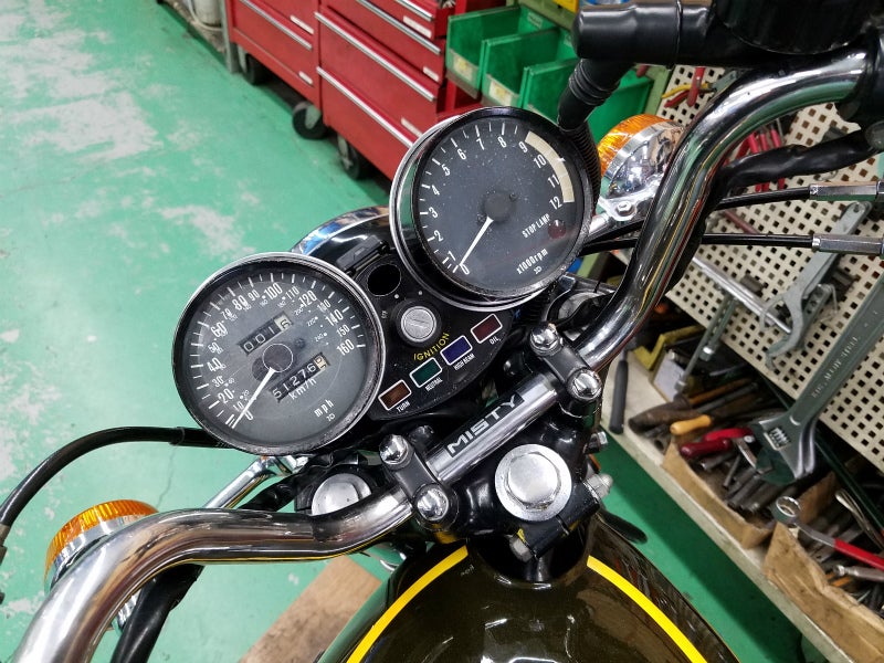 ♪カワサキ純正Z1，Z2メーターロアカバー♪