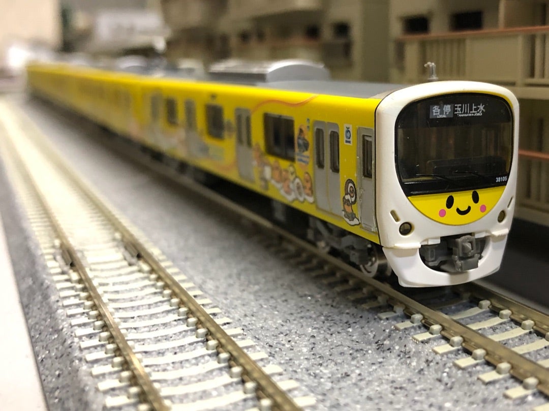 鉄道コレクション「西武鉄道30000系ぐでたまスマイルトレイン