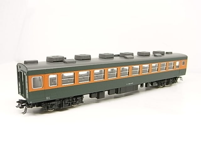 KATO 本家湘南色の153系中間車 | 緩行線