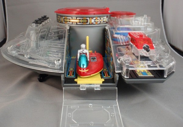 宇宙刑事ギャバン/クリスタルベース・ギラン（後編） | ロボNINブログ