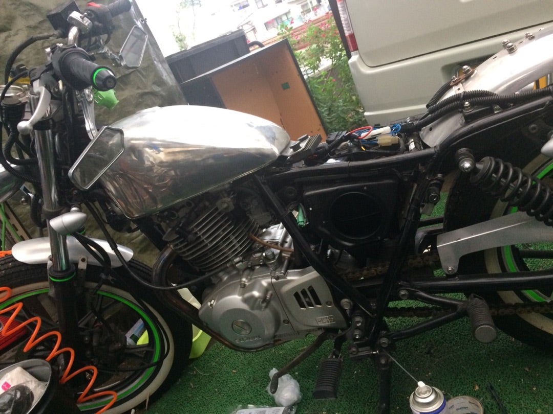 スズキ グラストラッカータンク グラストラッカーBB 純正タンク スズキ