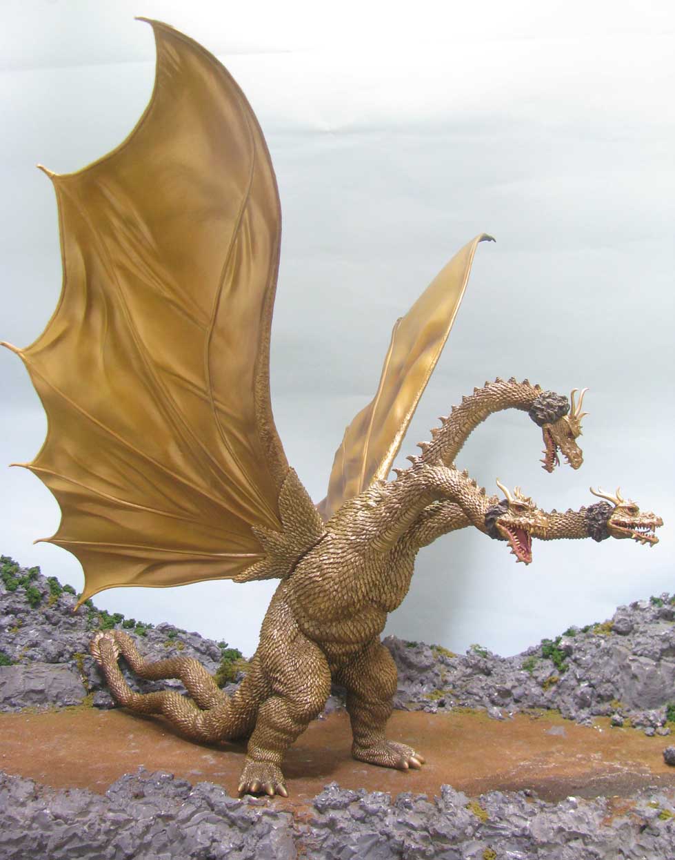 X-PLUS キングギドラ（1968）怪獣総進撃版 キタ━(ﾟ∀ﾟ)━! | 怪獣怪人