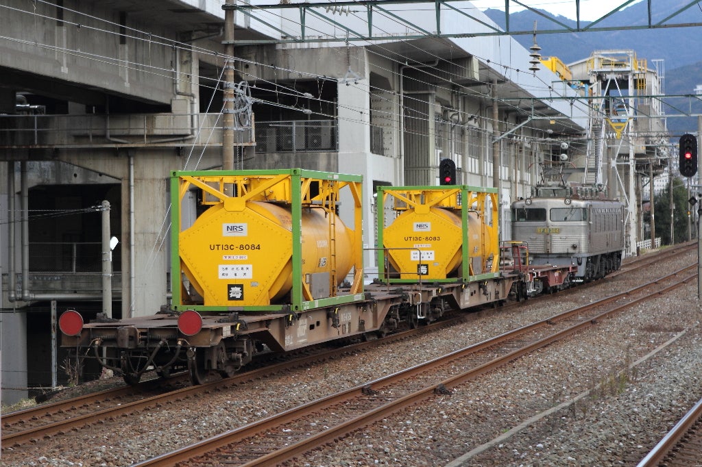 酒*人様 Nゲージ コキ200 UT13Cコンテナ（濃硝酸 液体塩素専用）大牟田