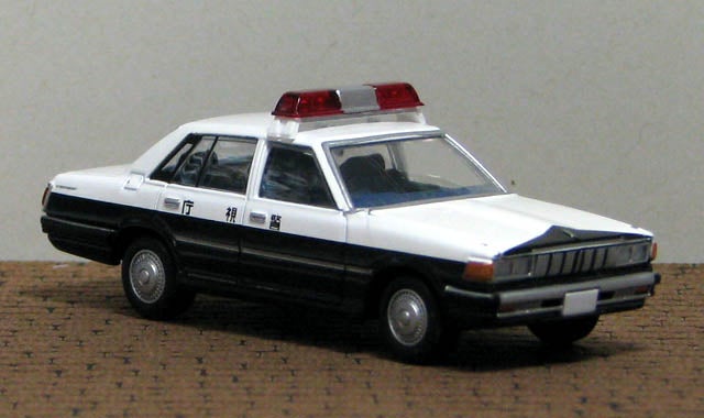 トミーテック】西部警察02 日産430セドリック 白／黒パトカー 2台