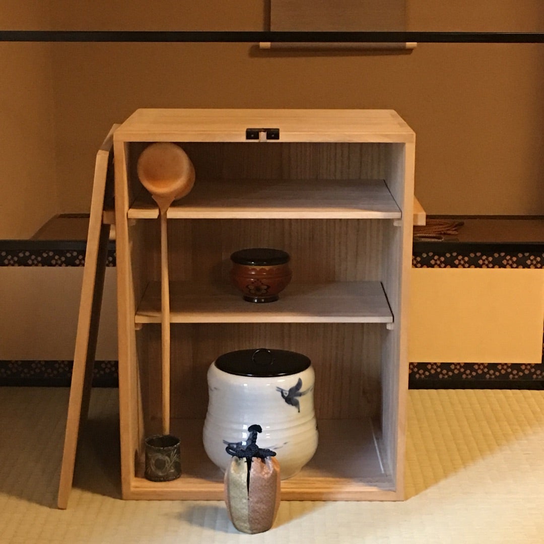 旅箪笥 表千家 小さい水指で | 紅雲庵 日乗 名古屋の茶の湯 和のあれこれ