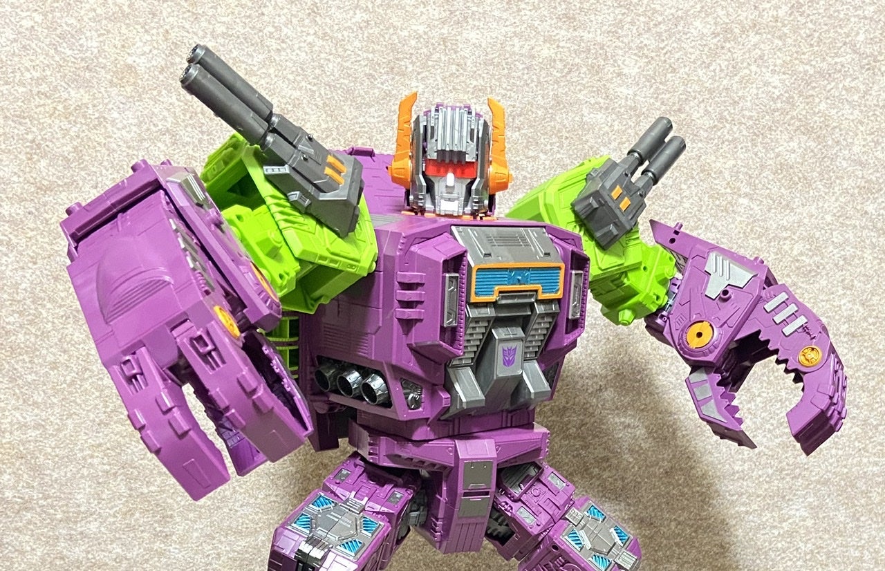 WFC-E25 スコルポノック | I love Transformers！