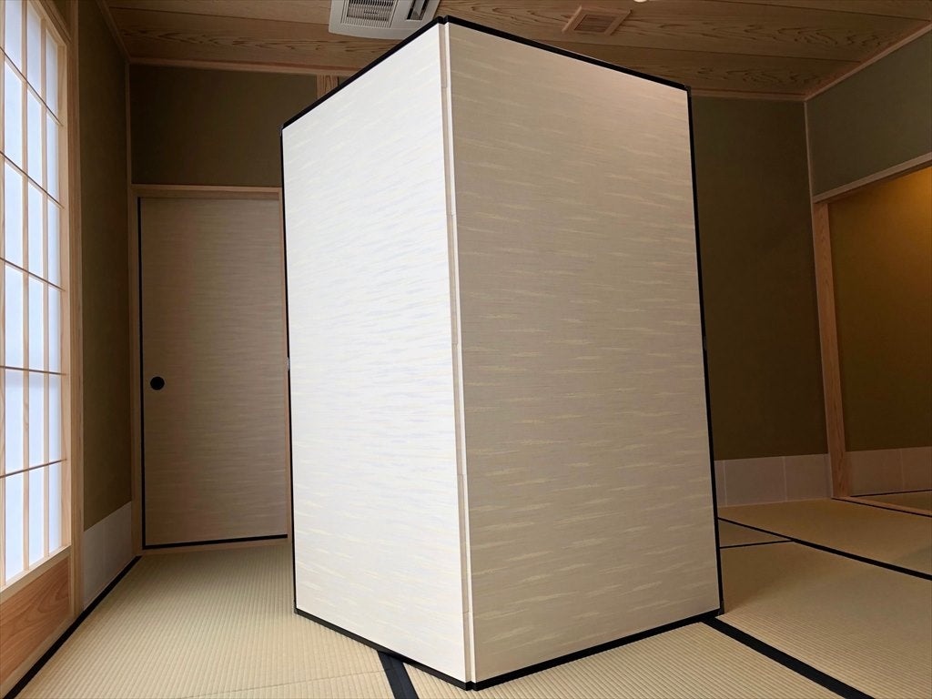 主客の動線を分ける水屋屏風を特注しました。 | 愛媛県松山市 裏千家