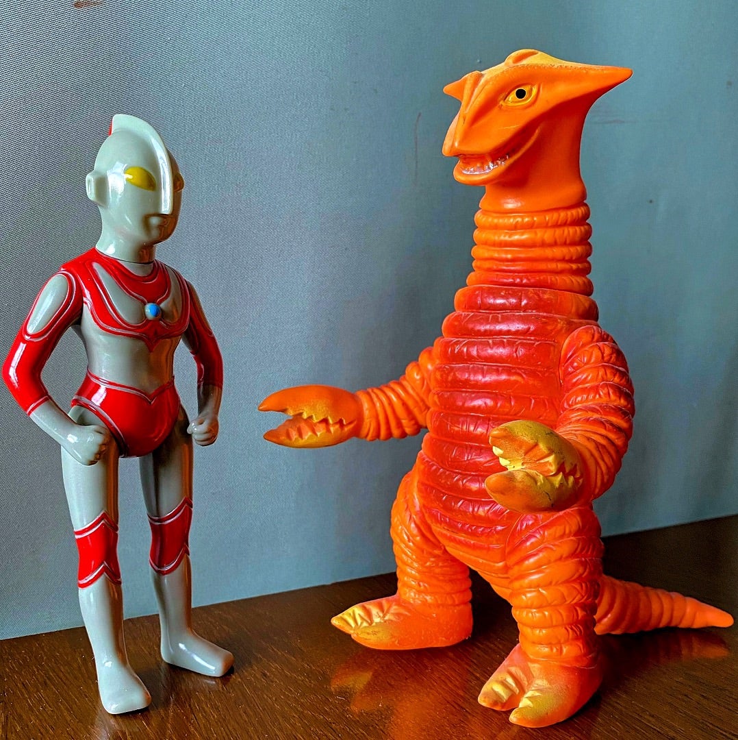 ブルマァク グドン 帰ってきたウルトラマン 公開当時品 尻尾破損あり