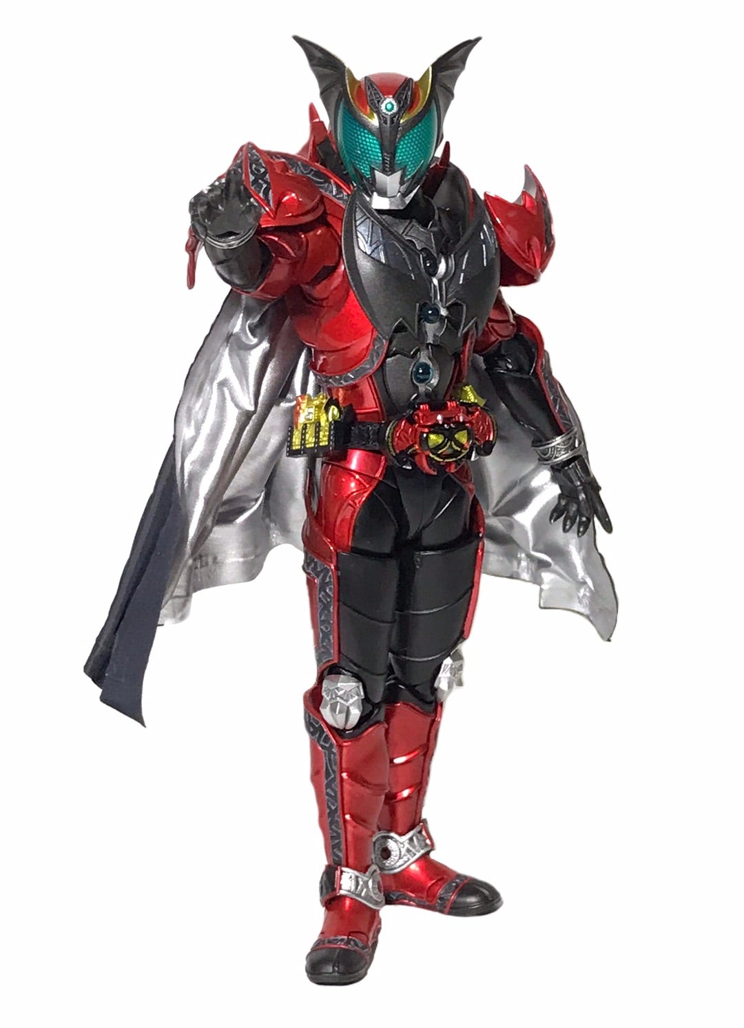 S.H.フィギュアーツ（真骨彫製法） 仮面ライダーダークキバ