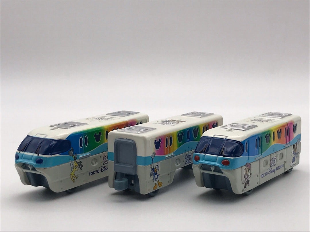 ディズニーリゾートライン25周年記念 3両セット Amazon.co.jp: TOMY