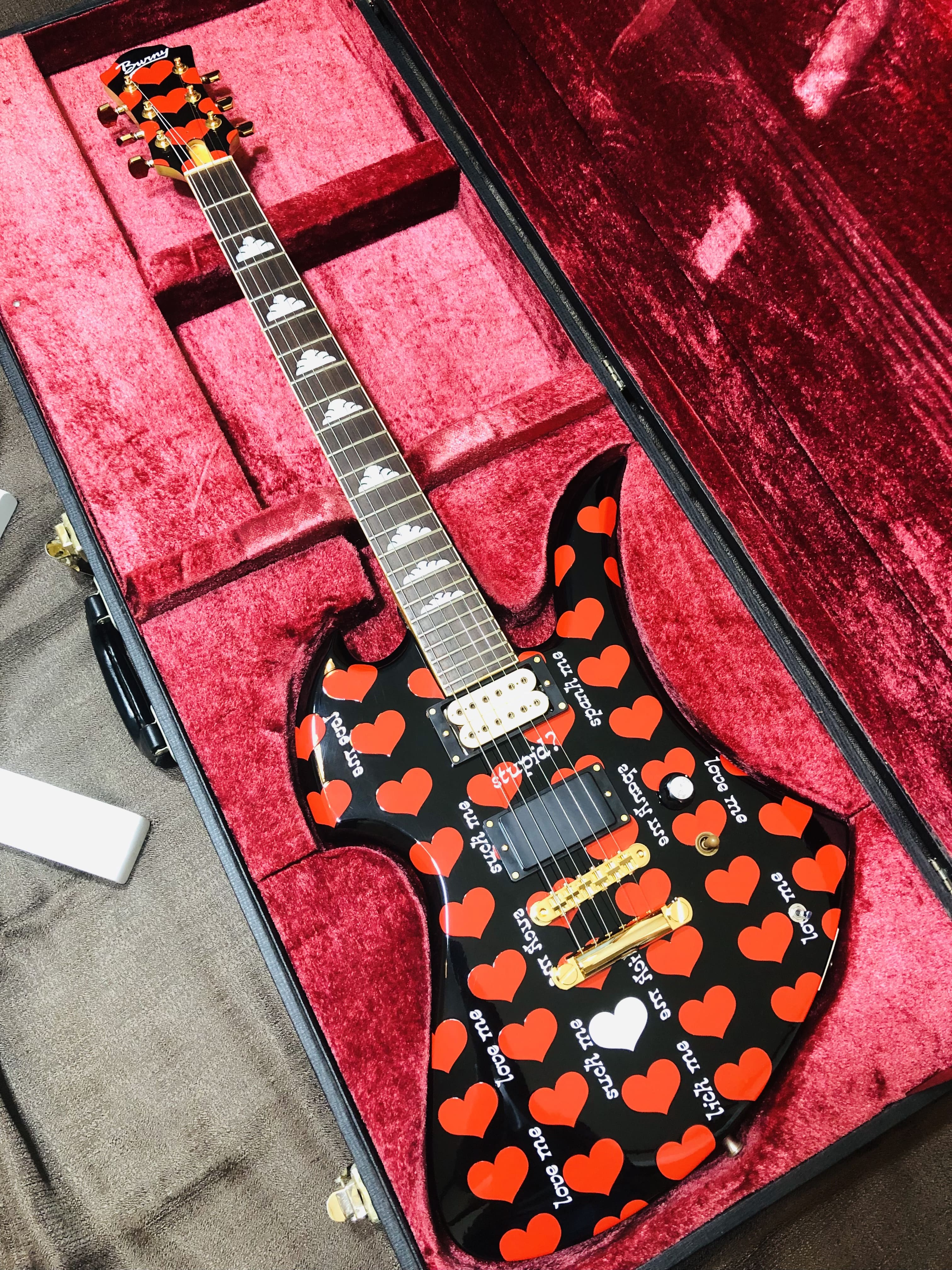 モッキンバード hideモデルギター ピンク