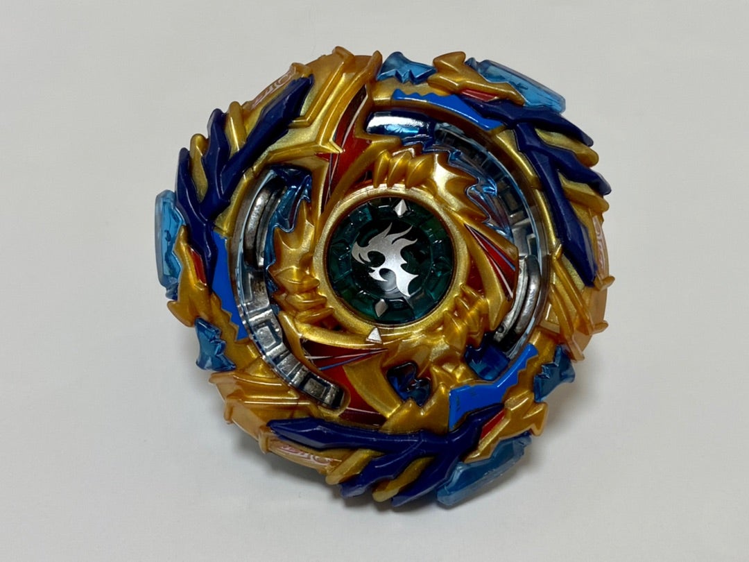 ベイブレードバースト 歴代ファブニルシリーズ | 食玩&フィギュア
