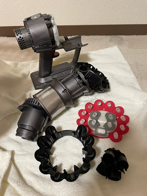 ダイソンv10 SV12分解清掃動作確認済 Dyson V10（SV12）本体セット