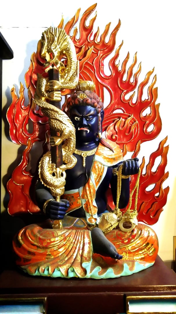 榧 倶利伽羅不動尊像 龍剣・竜剣 53cm 木彫り 仏像 龍王 龍神 厨子入