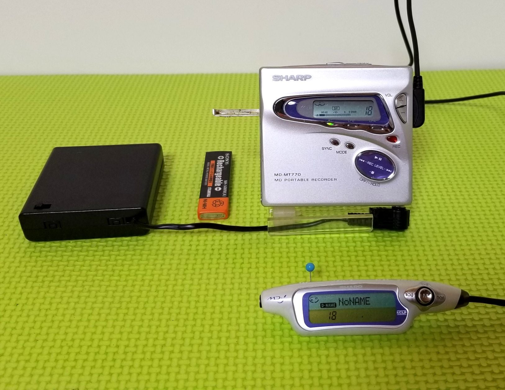 美品 SHARP MDウォークマン MDレコーダー MD-MT770 動作確認済 MD