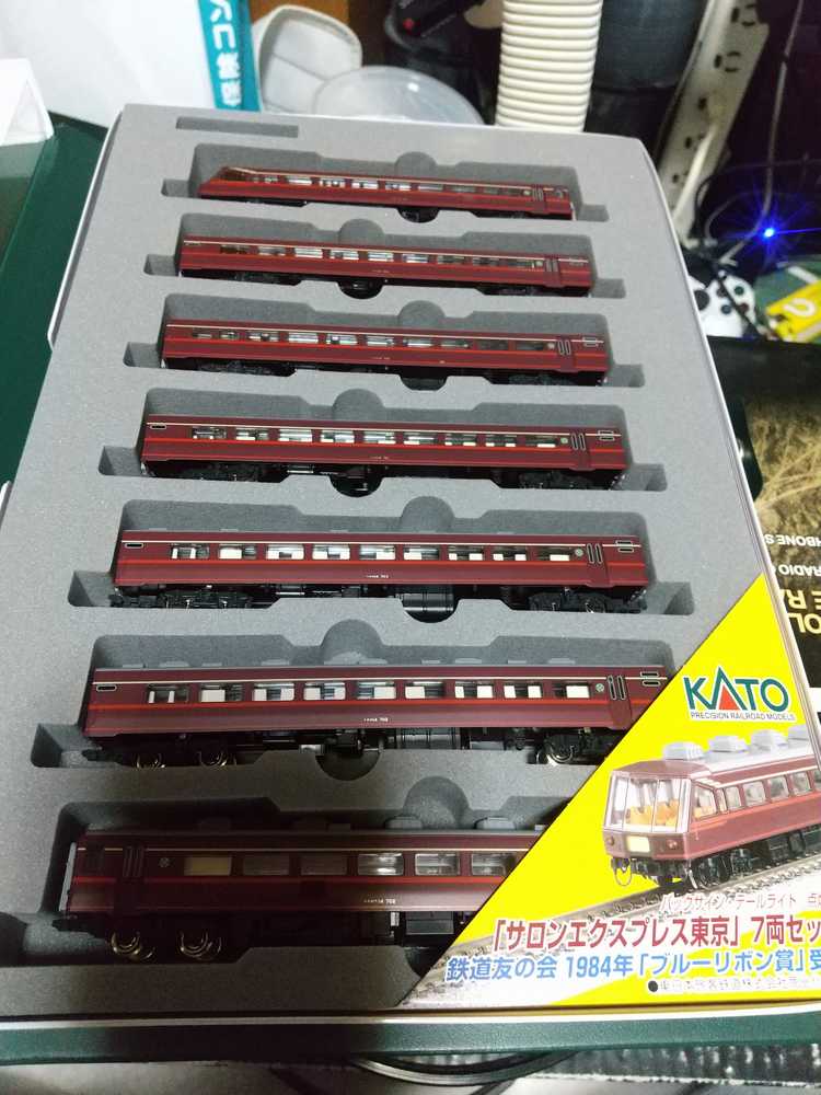 KATO サロンエクスプレス東京 7両セット 10-155 Amazon.co.jp: KATO 10