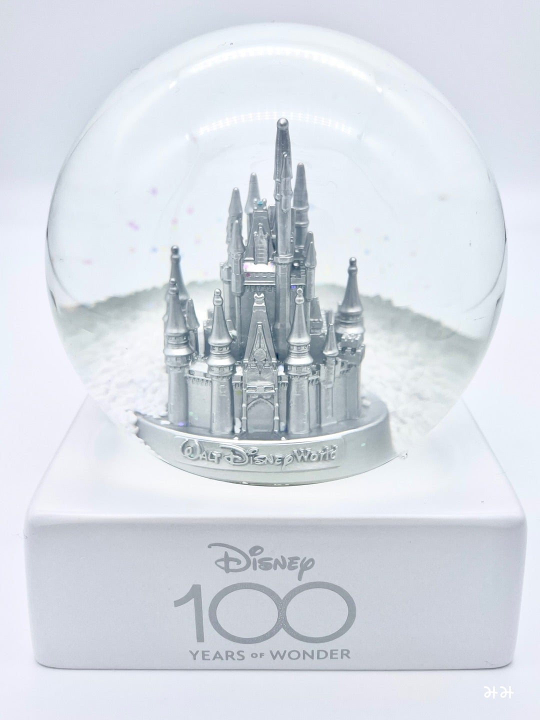 ディズニーストア シンデレラ スノーグローブ スノードーム (小サイズ)