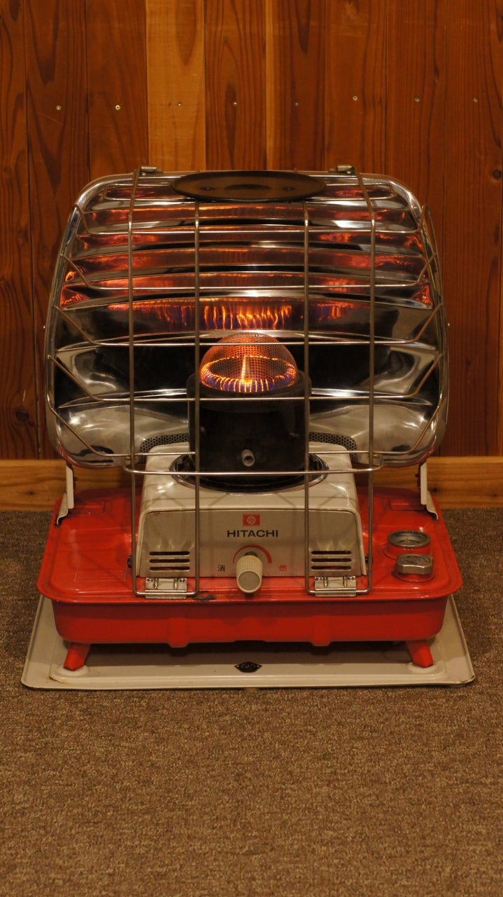 日立OVH-520 | かわいなつかし昭和の石油ストーブたち