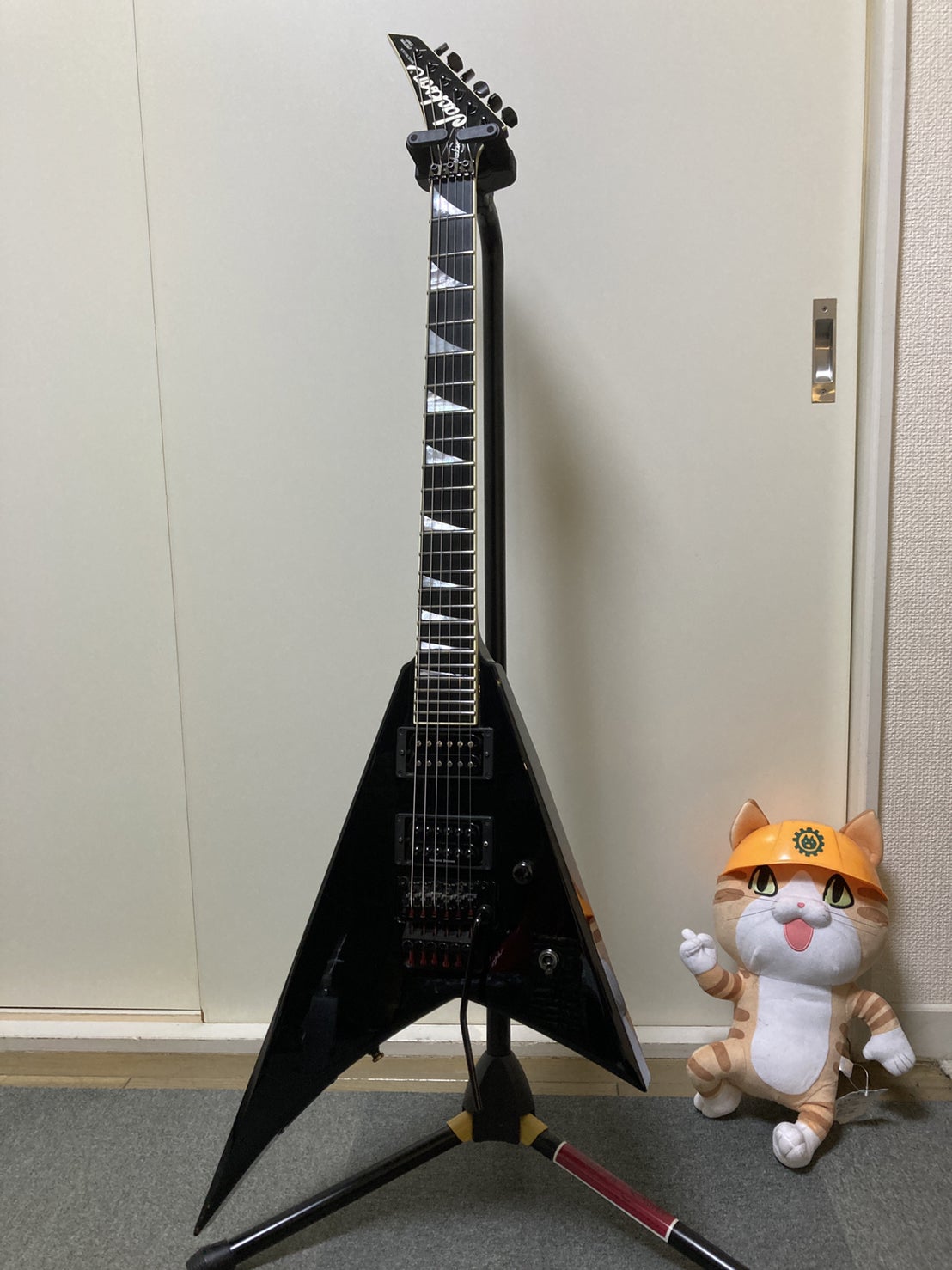 Metalっぽい事する時の愛機「Randy V」について | New Guitar Note +