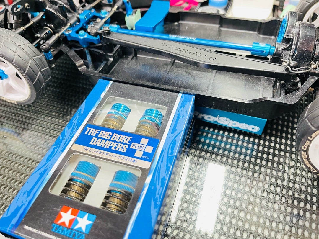 TT-02 TYPE-SRX シャーシキット&TRFビッグボアダンパープラス TT-02